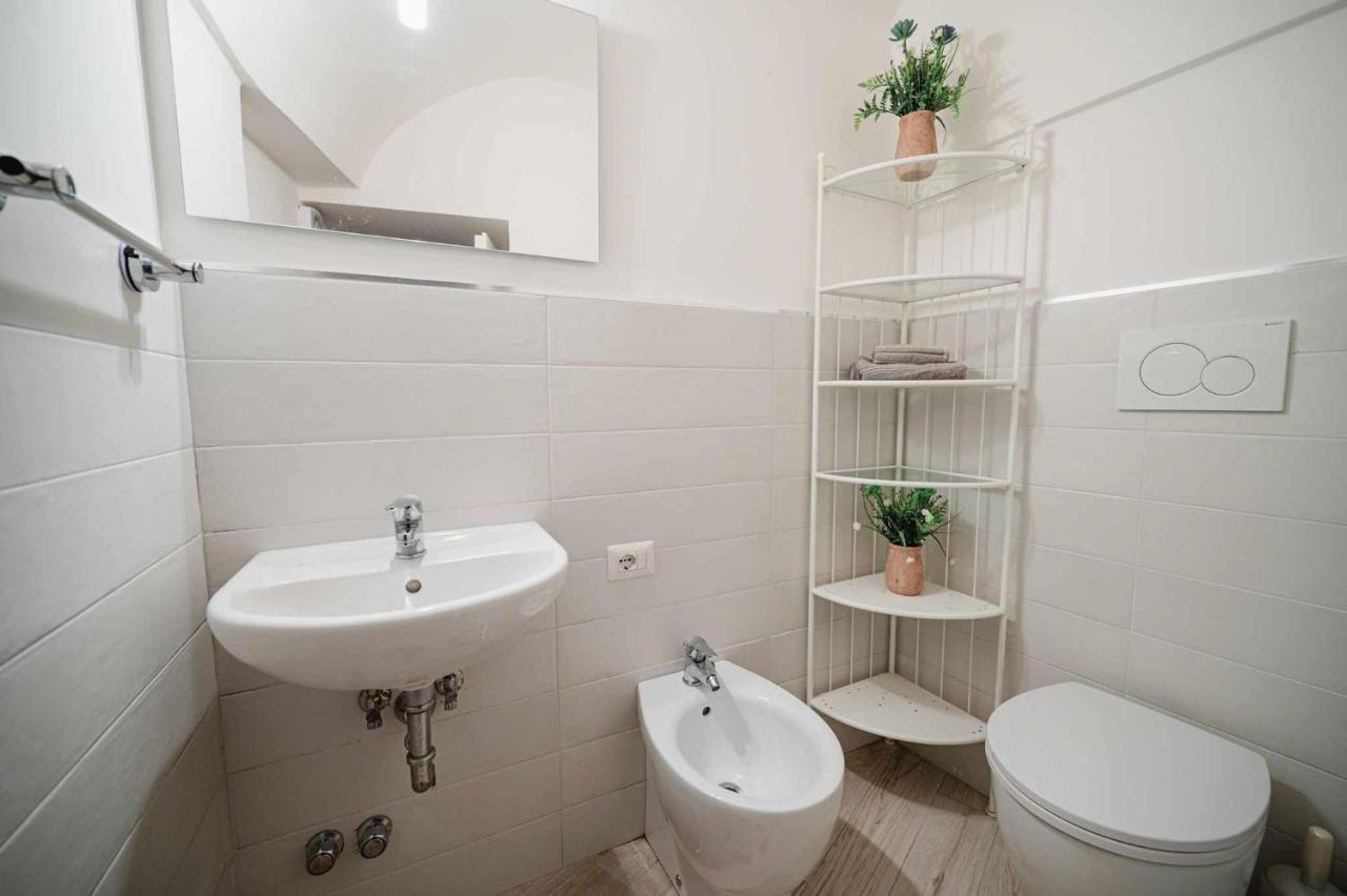 White Amalfi Centro Storico By Italianhost Apartment Ngoại thất bức ảnh